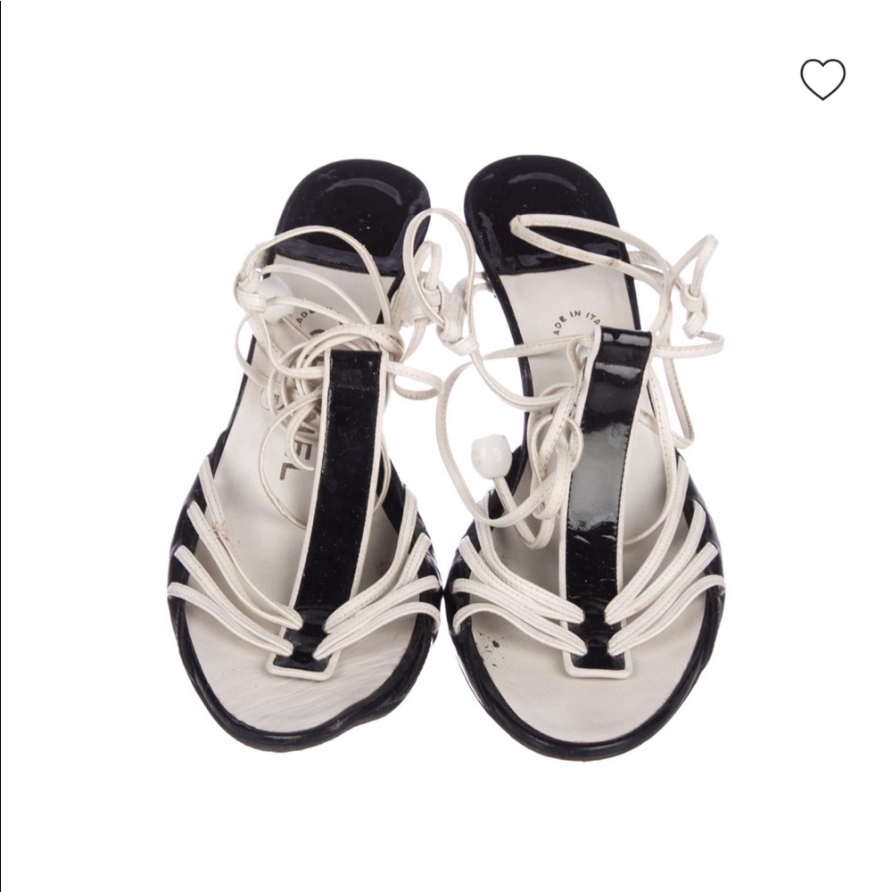 Chanel heels - Picture 3 of 6